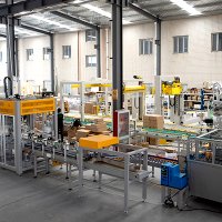 不同瓶型如何選擇裝箱機